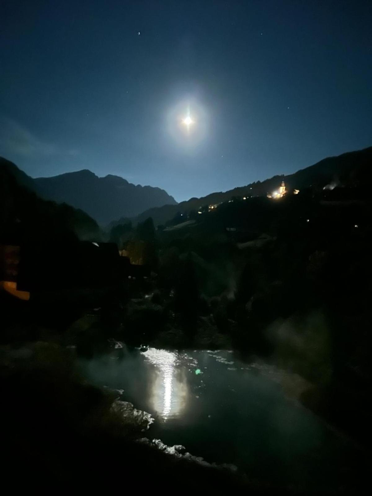 The River Pearl Val dʼIlliez Kültér fotó